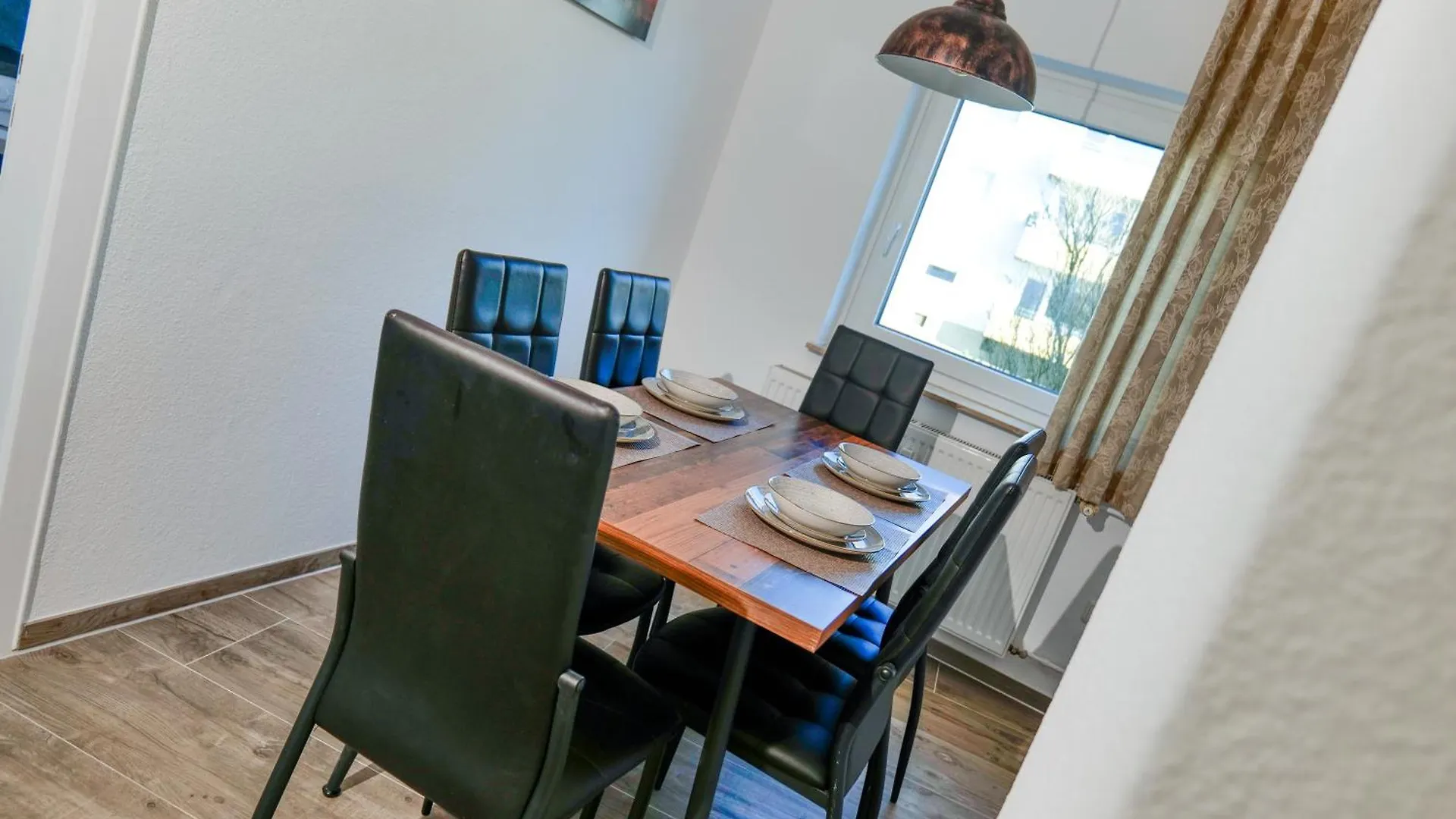 Big 3 Bedrooms Apartment At Ground Floor 汉诺威 德国